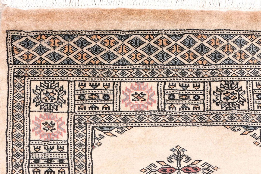 Brown Pakistani Butterfly Rug 2' 7" x 6' 8" Hand-Knotted | No. QA58781