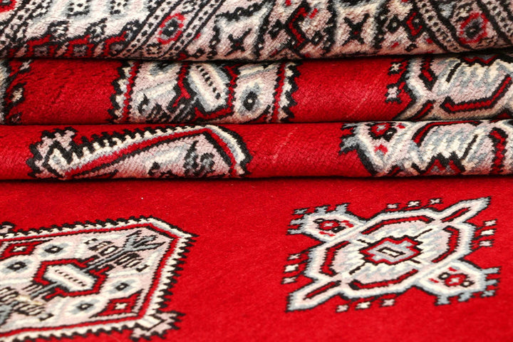 Red Pakistani Jaldar Rug 5' x 9'1" Hand-Knotted | No. QA59885