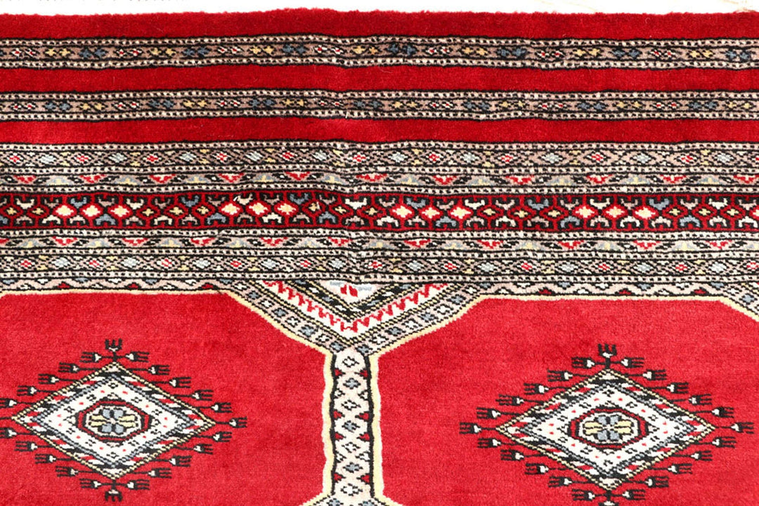 Red Pakistani Jaldar Rug 4' 7" x 6' 10" Hand-Knotted | No. QA60252