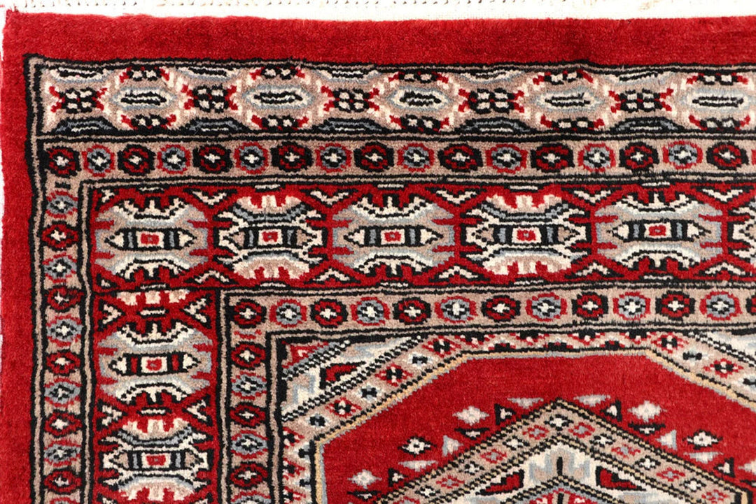 Red Pakistani Jaldar Rug 2' 4" x 8' 11" Hand-Knotted | No. QA60316