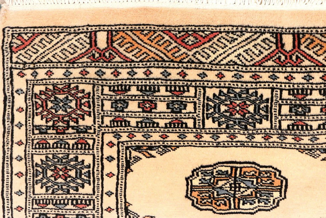 Bisque Pakistani Bokhara Runner 2' 6" x 9' 3" Hand-Knotted | No. QA60917