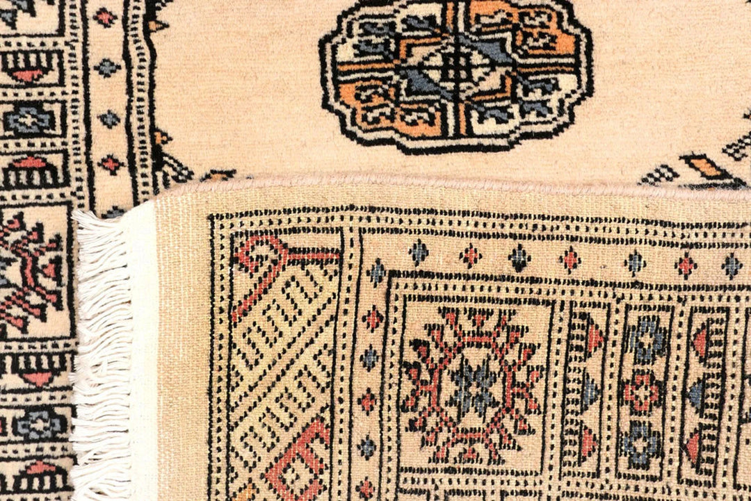 Bisque Pakistani Bokhara Runner 2' 6" x 9' 3" Hand-Knotted | No. QA60917
