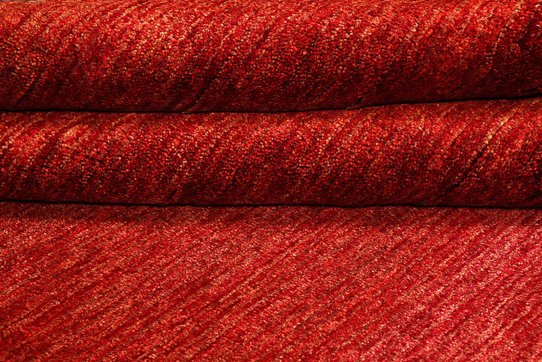Red Pakistani Gabbeh Rug 5' 6" x 7' 0" Hand-Knotted | No. QA61368