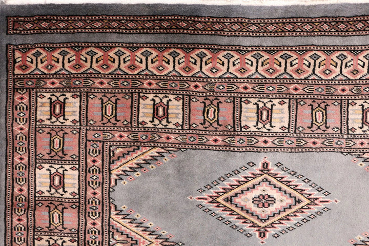 Grey Pakistani Jaldar Rug 3' 1" x 4' 10" Hand-Knotted | No. QA61728