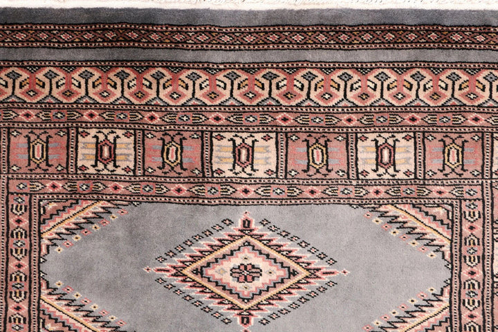 Grey Pakistani Jaldar Rug 3' 1" x 4' 10" Hand-Knotted | No. QA61728