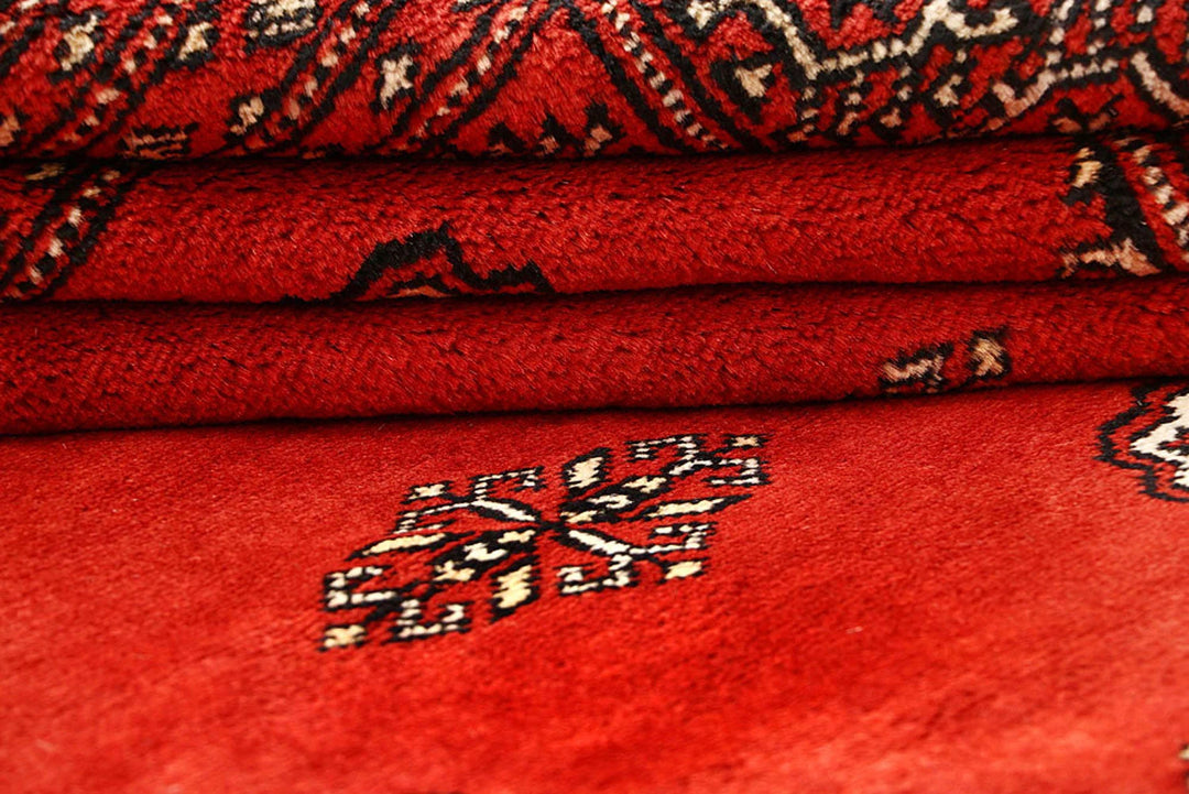 Red Pakistani Bokhara Rug 9' 2" x 12' 2" Hand-Knotted | No. QA61953