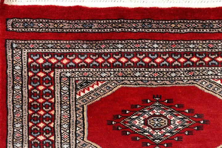 Red Pakistani Jaldar Rug 2' 5" x 9' 5" Hand-Knotted | No. QA62923