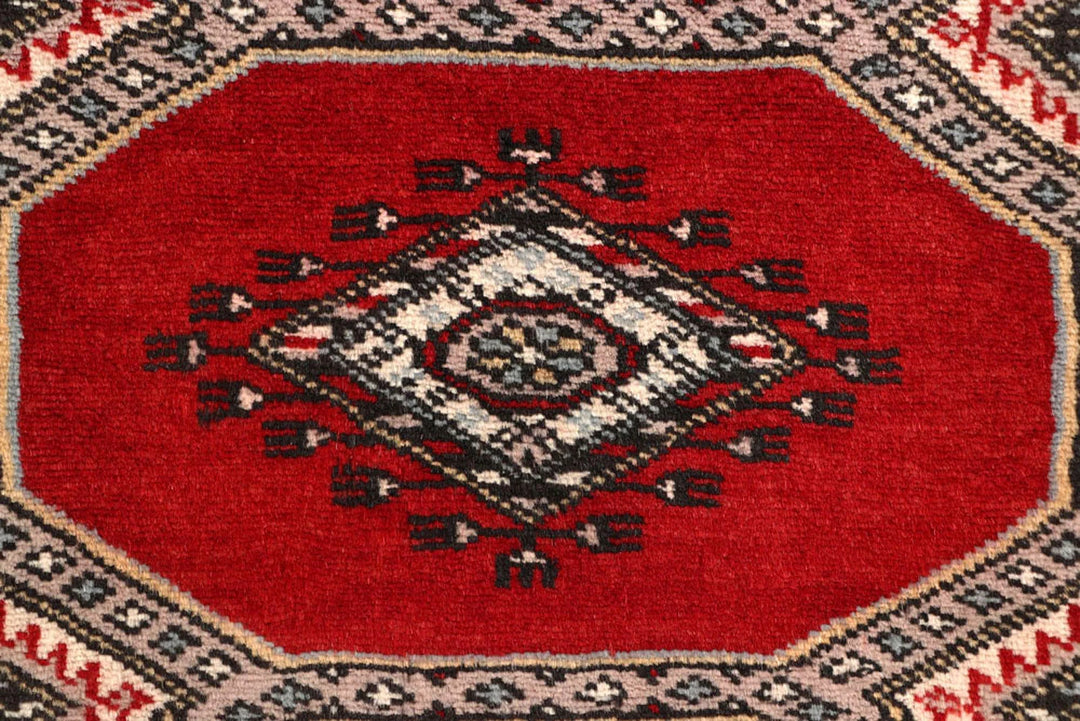 Red Pakistani Jaldar Rug 2' 4" x 8' 10" Hand-Knotted | No. QA65982