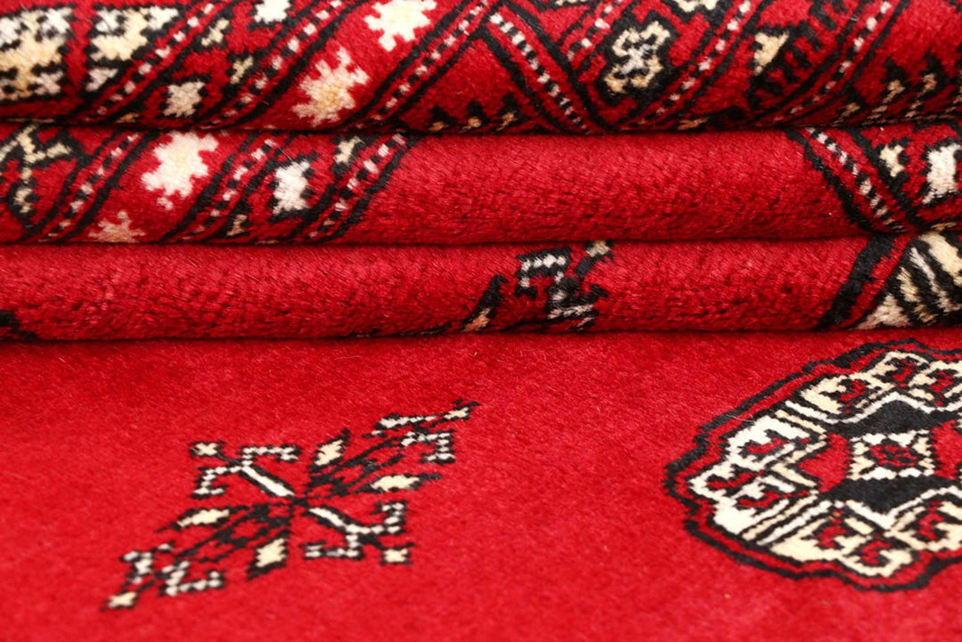 Firebrick Red Pakistani Bokhara Rug 5' 2" x 7' 9" Hand-Knotted | No. QA70601