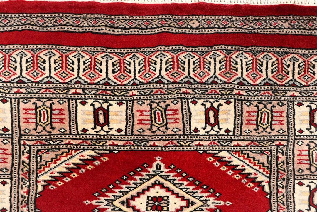 Red Pakistani Jaldar Rug 2' 6" x 9' 9" Hand-Knotted | No. QA71313