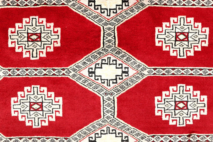 Red Pakistani Jaldar Rug 4' 6" x 6' 7" Hand-Knotted | No. QA71593