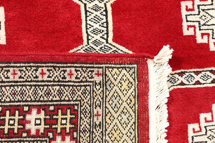 Red Pakistani Jaldar Rug 4' 6" x 6' 7" Hand-Knotted | No. QA71593