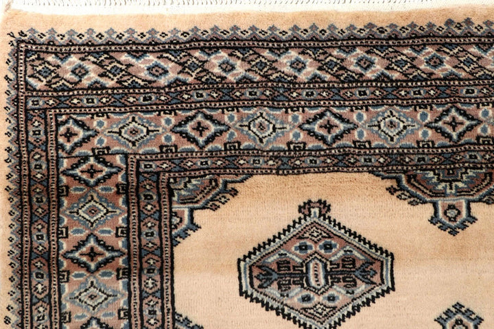 Bisque Pakistani Jaldar Rug 5' 1" x 9' 1" Hand-Knotted | No. QA71756