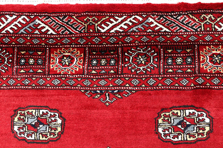 Red Pakistani Bokhara Rug 4' 2" x 6' 9" Hand-Knotted | No. QA73256