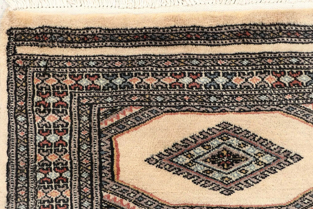 Antique White Pakistani Jaldar Runner 2' 4" x 9' 1" Hand-Knotted | No. QA76270