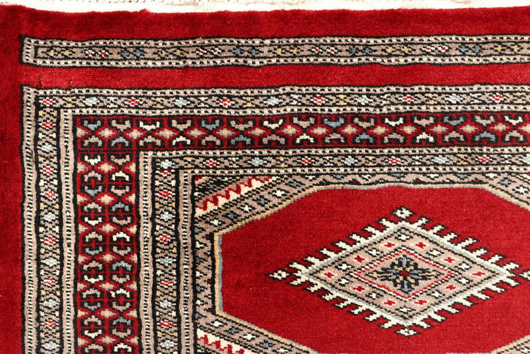 Red Pakistani Jaldar Rug 2' 5" x 8' 11" Hand-Knotted | No. QA76407