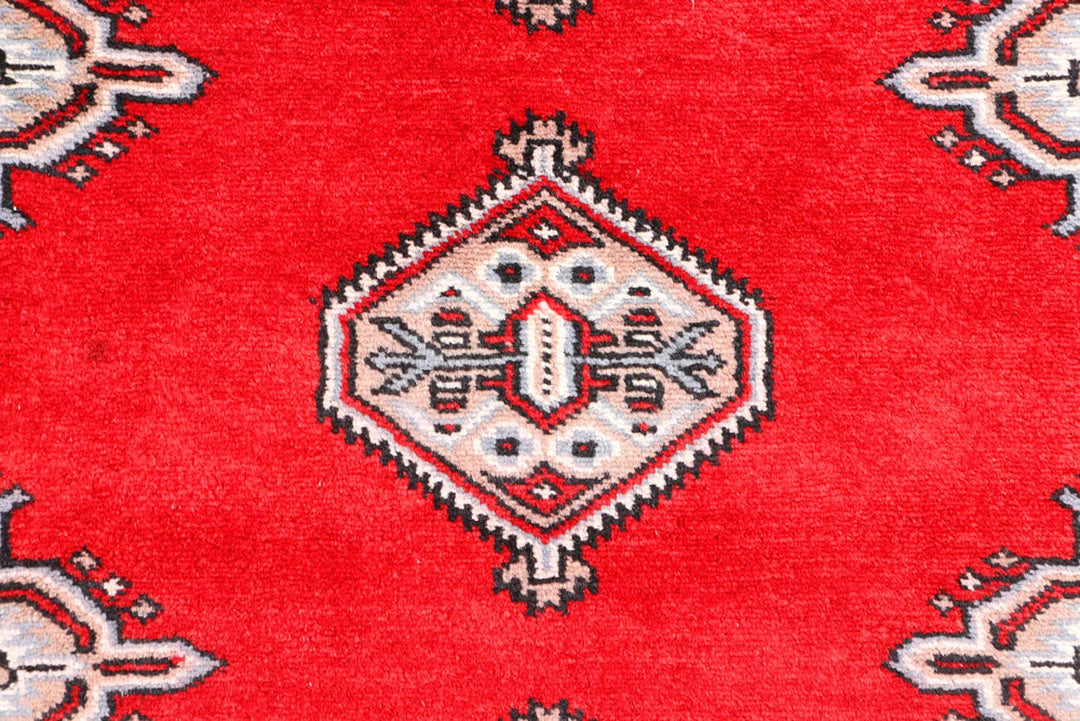 Red Pakistani Jaldar Rug 3' 1" x 5' 3" Hand-Knotted | No. QA76415