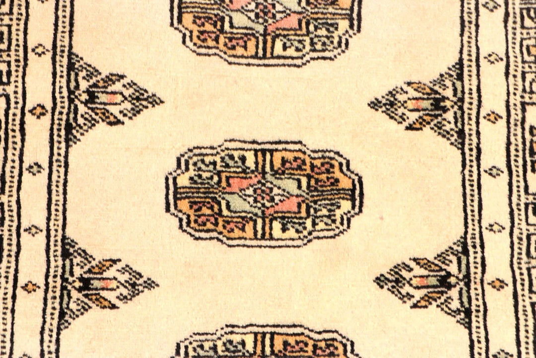 Navajo White Pakistani Bokhara Runner 2' 7" x 10' 4" Hand-Knotted | No. QA76817