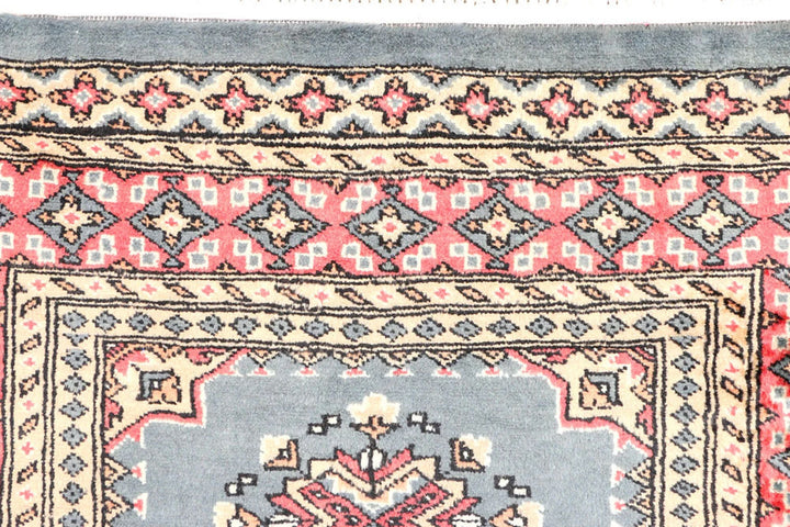 Light Slate Grey Pakistani Jaldar Rug 2' 5" x 8' 8" Hand-Knotted | No. QA77319