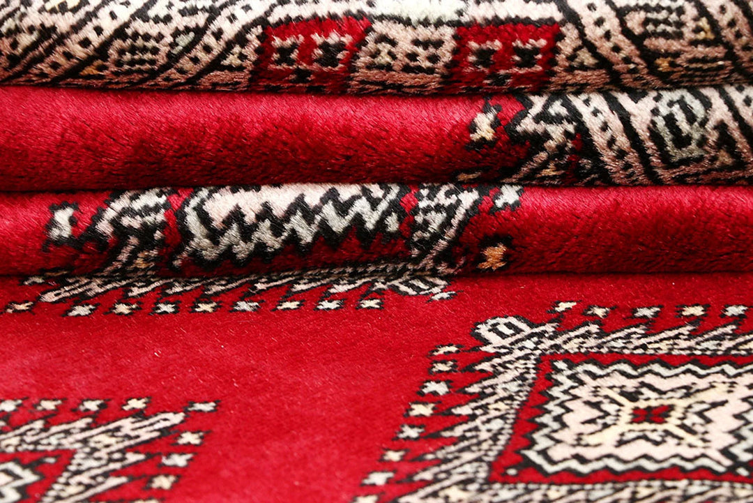 Firebrick Red Pakistani Jaldar Rug 5' x 8' Hand-Knotted | No. QA78198