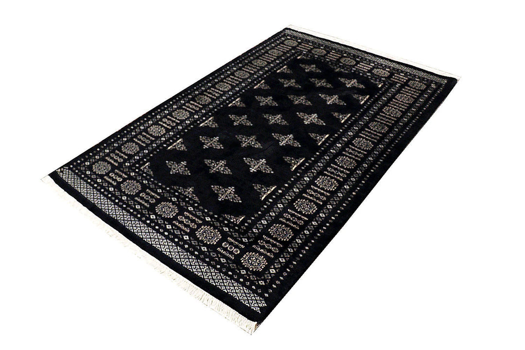 Grey Oriental Butterfly Rug 4' 1" x 6' 4" Hand-Knotted | No. QA80383