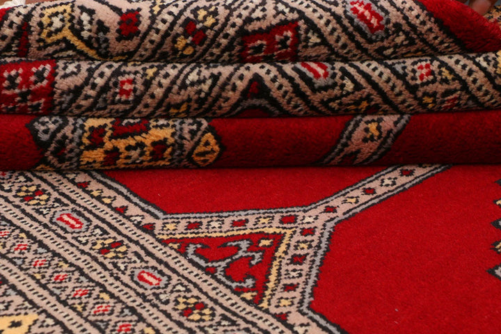Dark Red Pakistani Jaldar Rug 3' 1" x 5' 8" Hand-Knotted | No. QA80697