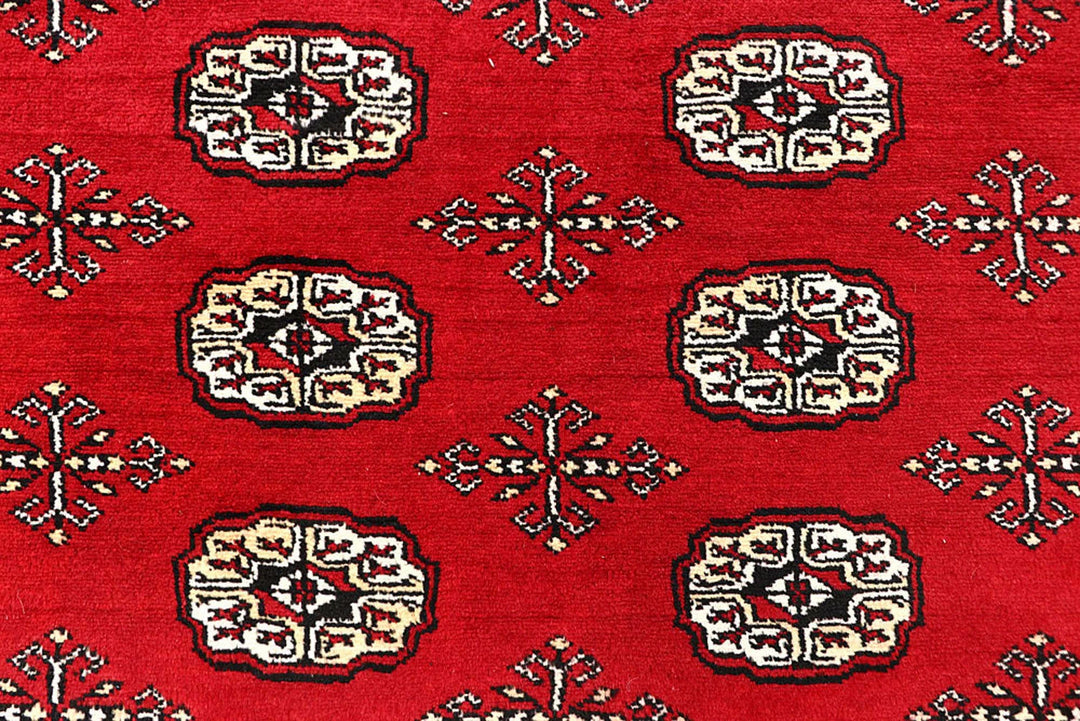 Red Bokhara Rug 6' x 9' Hand-Knotted | No. QA81345