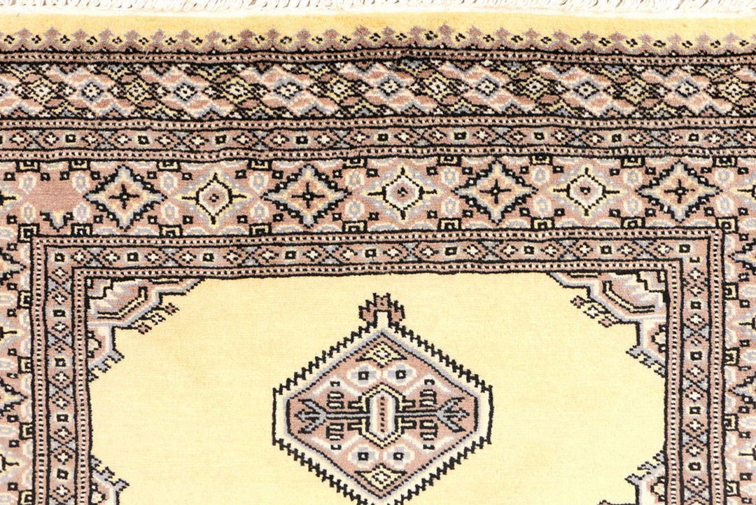 Pale Goldenrod Pakistani Jaldar Rug 3' x 5'2" Hand-Knotted | No. QA81590
