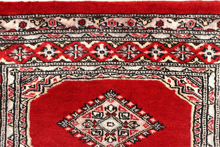 Red Pakistani Jaldar Rug 2' 7" x 9' 10" Hand-Knotted | No. QA81811