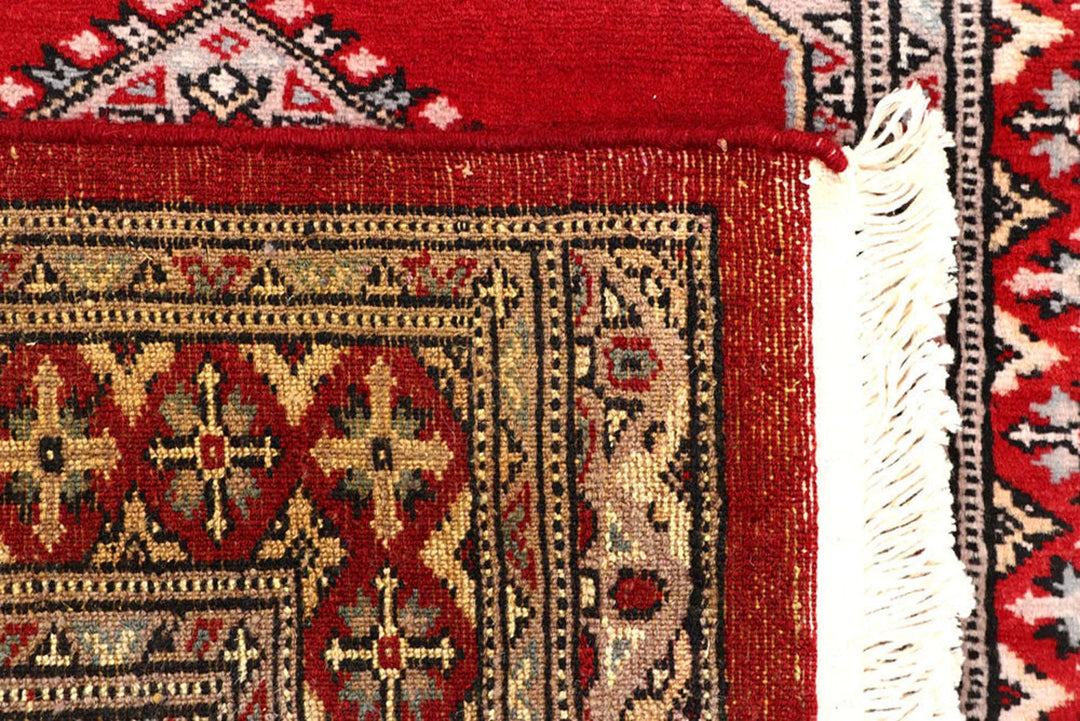 Red Pakistani Jaldar Rug 2' 7" x 9' 10" Hand-Knotted | No. QA81811