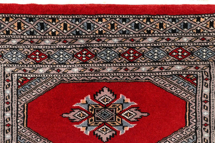 Red Pakistani Jaldar Rug 2' 5" x 9' 5" Hand-Knotted | No. QA82202