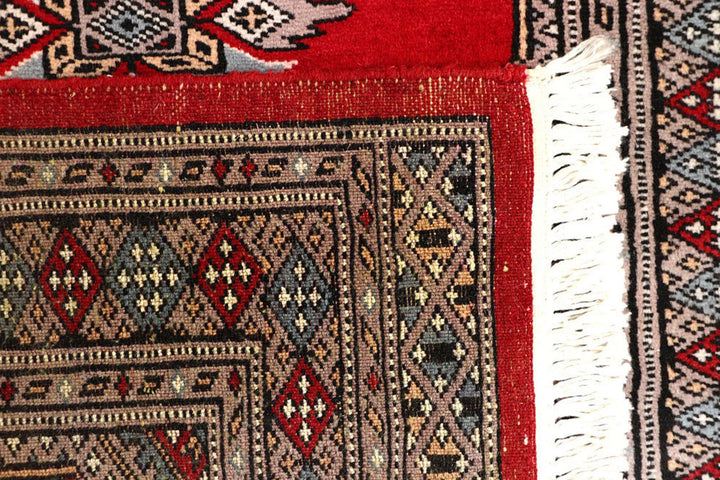 Red Pakistani Jaldar Rug 2' 5" x 9' 5" Hand-Knotted | No. QA82202