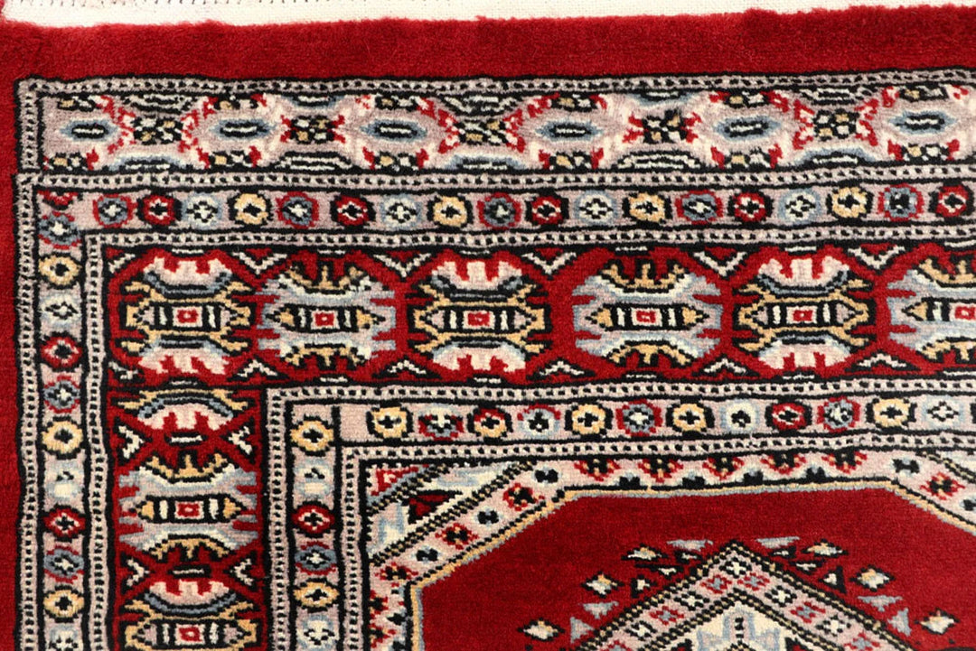 Firebrick Red Pakistani Jaldar Rug 2' 7" x 9' 11" Hand-Knotted | No. QA85579