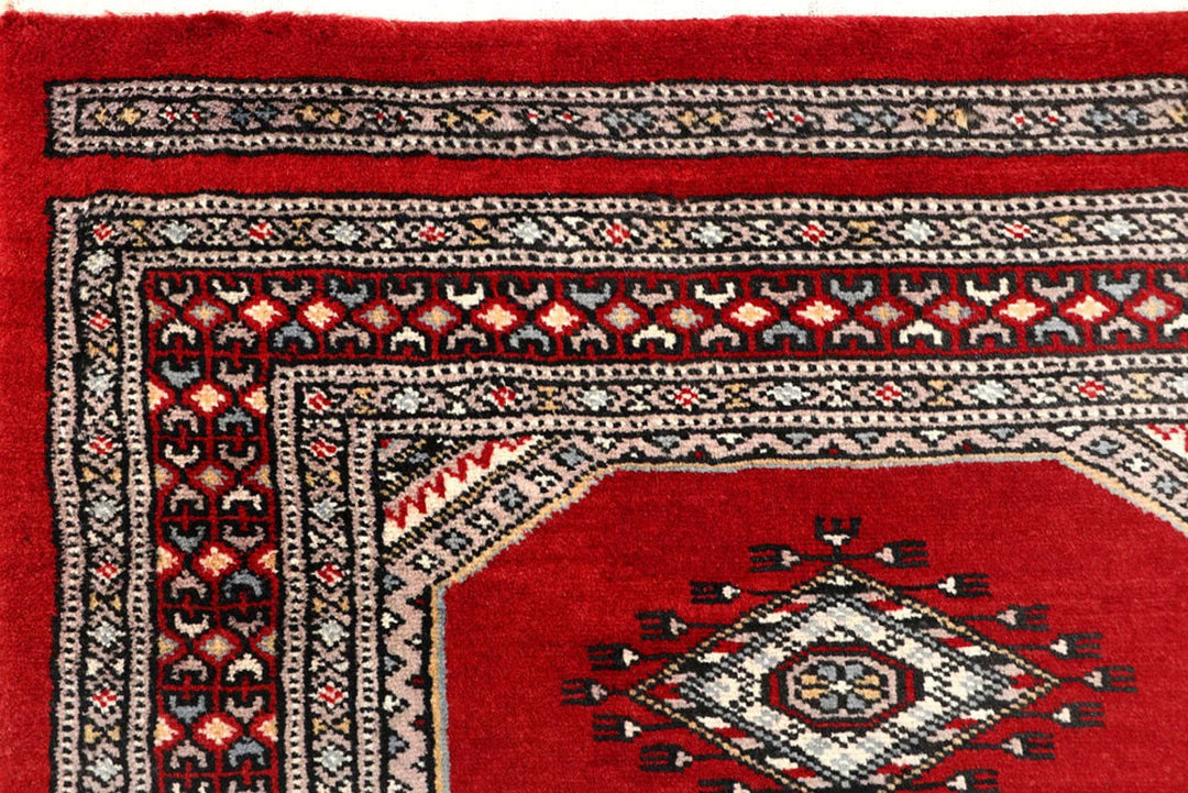Red Pakistani Jaldar Rug 2' 5" x 9' 6" Hand-Knotted | No. QA86608