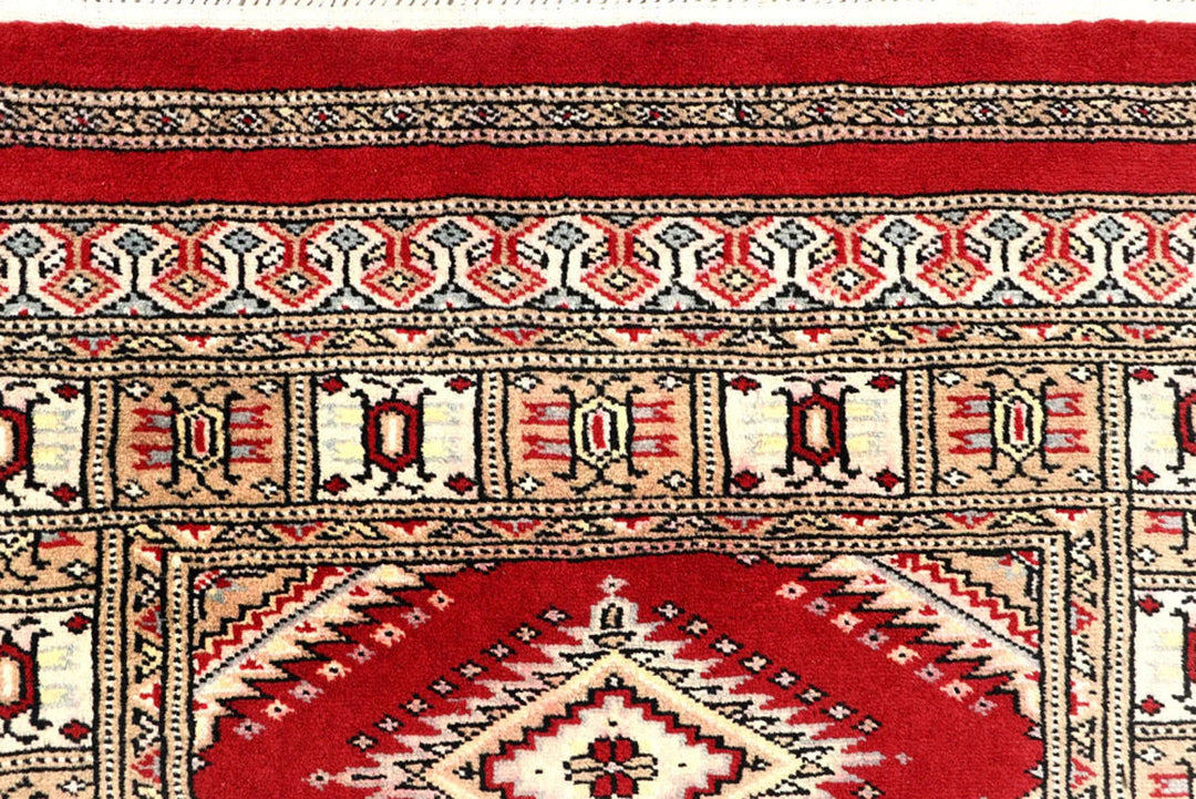 Red Pakistani Jaldar Rug 2' 7" x 9' 11" Hand-Knotted | No. QA88040