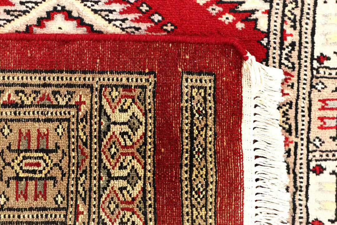 Red Pakistani Jaldar Rug 2' 7" x 9' 11" Hand-Knotted | No. QA88040