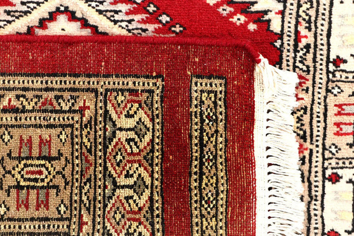 Red Pakistani Jaldar Rug 2' 7" x 9' 11" Hand-Knotted | No. QA88040