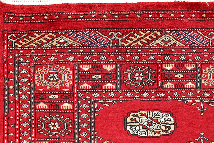 Red Pakistani Bokhara Rug 4' x 6' Hand-Knotted | No. QA88840