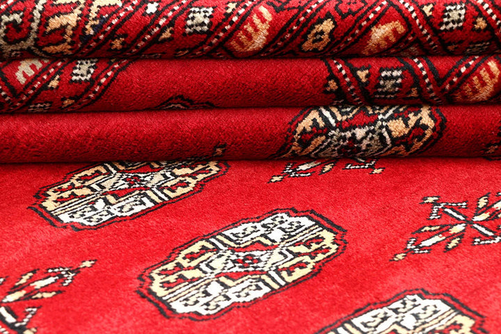 Red Pakistani Bokhara Rug 4' x 6' Hand-Knotted | No. QA88840