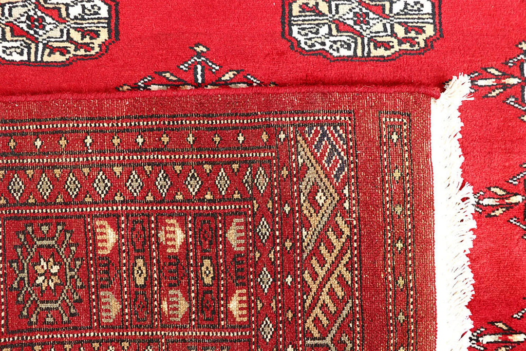 Red Pakistani Bokhara Rug 4' x 6' Hand-Knotted | No. QA88840