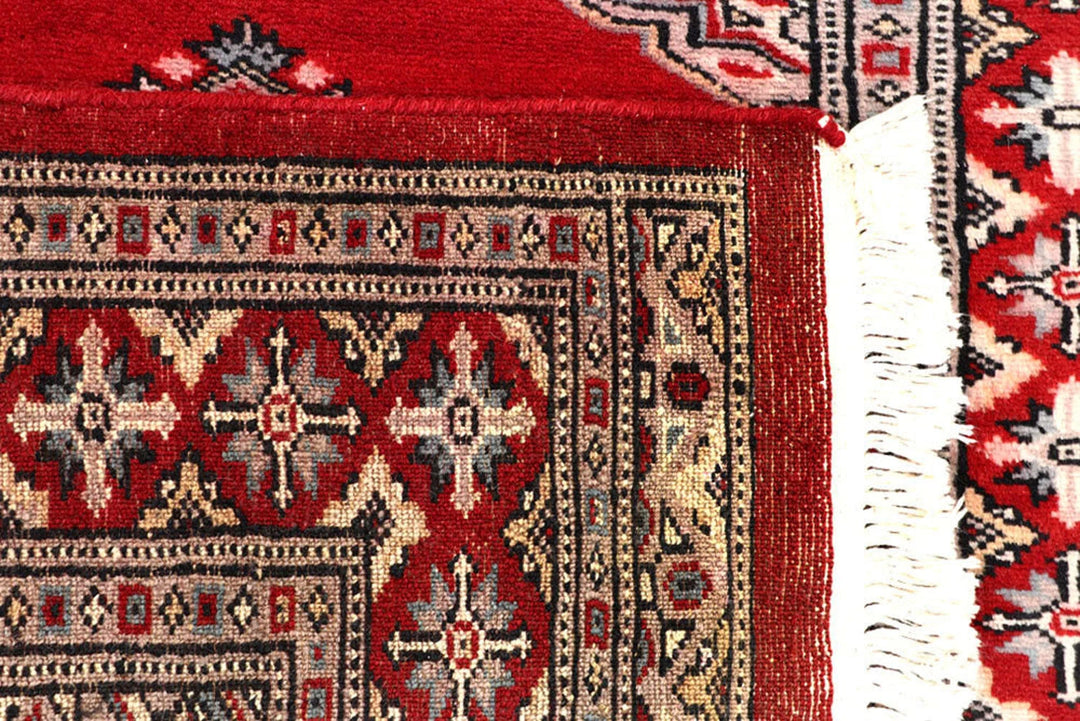Red Pakistani Jaldar Rug 2' 7" x 10' 4" Hand-Knotted | No. QA89815