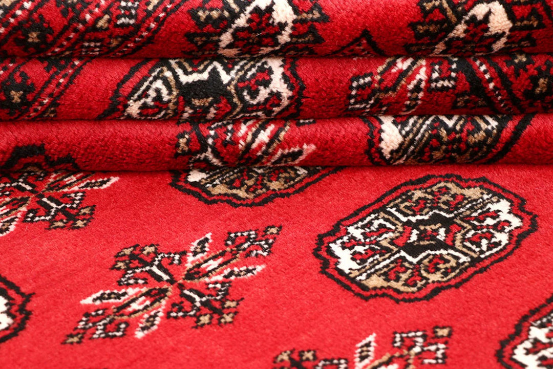 Firebrick Red Pakistani Bokhara Rug 5' 1" x 8' 6" Hand-Knotted | No. QA90462