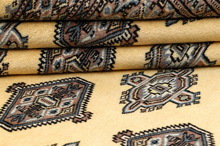 Yellow Pakistani Jaldar Rug 5' x 8'4" Hand-Knotted | No. QA90472