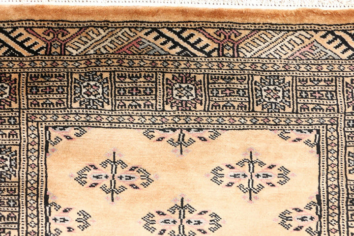 Yellow Pakistani Butterfly Rug 2' 8" x 6' 9" Hand-Knotted | No. QA90860