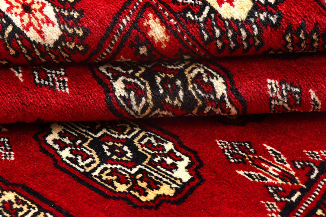 Red Pakistani Bokhara Rug 4' x 6' Hand-Knotted | No. QA91043