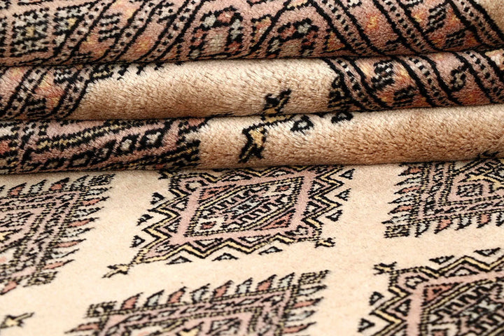 Brown Pakistani Bokhara Rug 6' x 8'10" Hand-Knotted | No. QA91787