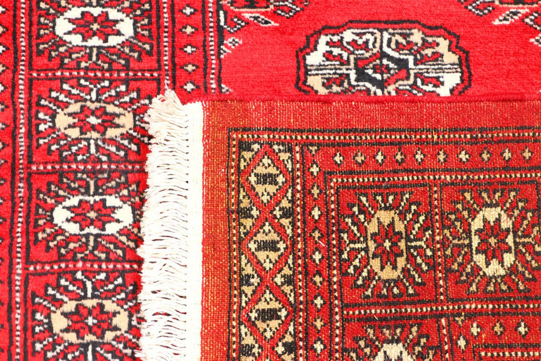 Red Pakistani Bokhara Rug 2' 6" x 7' 10" Hand-Knotted | No. QA93699