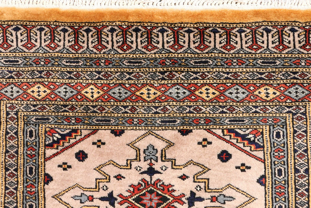 Brown Pakistani Jaldar Rug 3' 1" x 5' 8" Hand-Knotted | No. QA93896