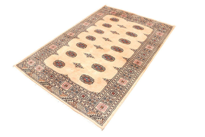 Navajo White Pakistani Bokhara Rug 4' 2" x 6' 1" Hand-Knotted | No. QA95189