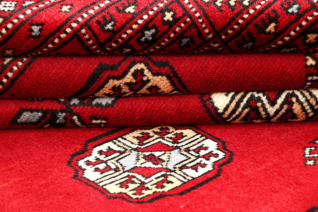 Red Pakistani Bokhara Rug 4' x 6' 9" Hand-Knotted | No. QA95271